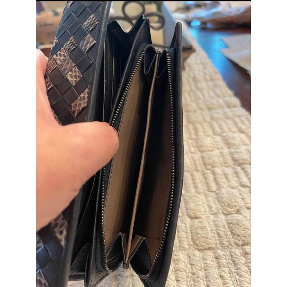 Bottega Veneta python print weaved wallet - Picture 6 of 12